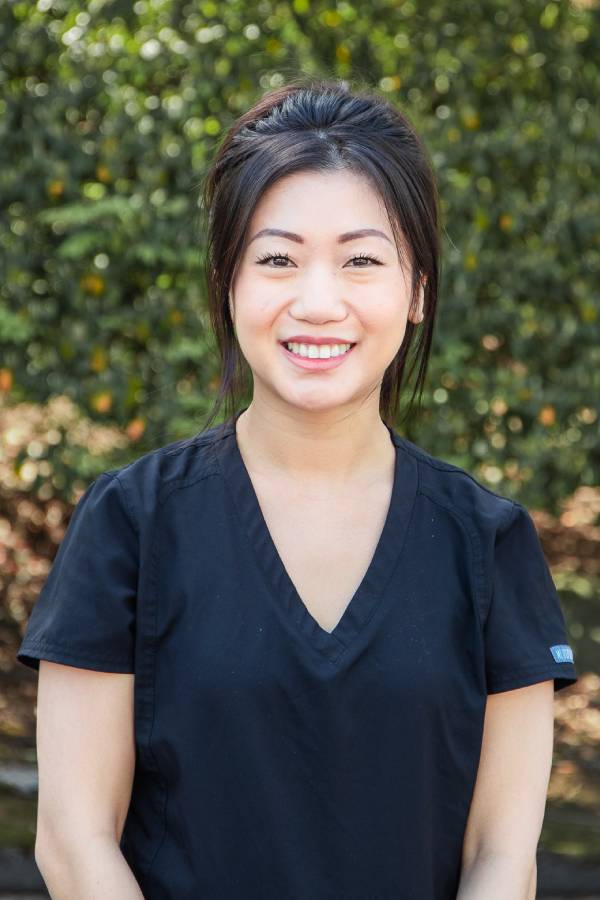 nina n. dental assistant in renton